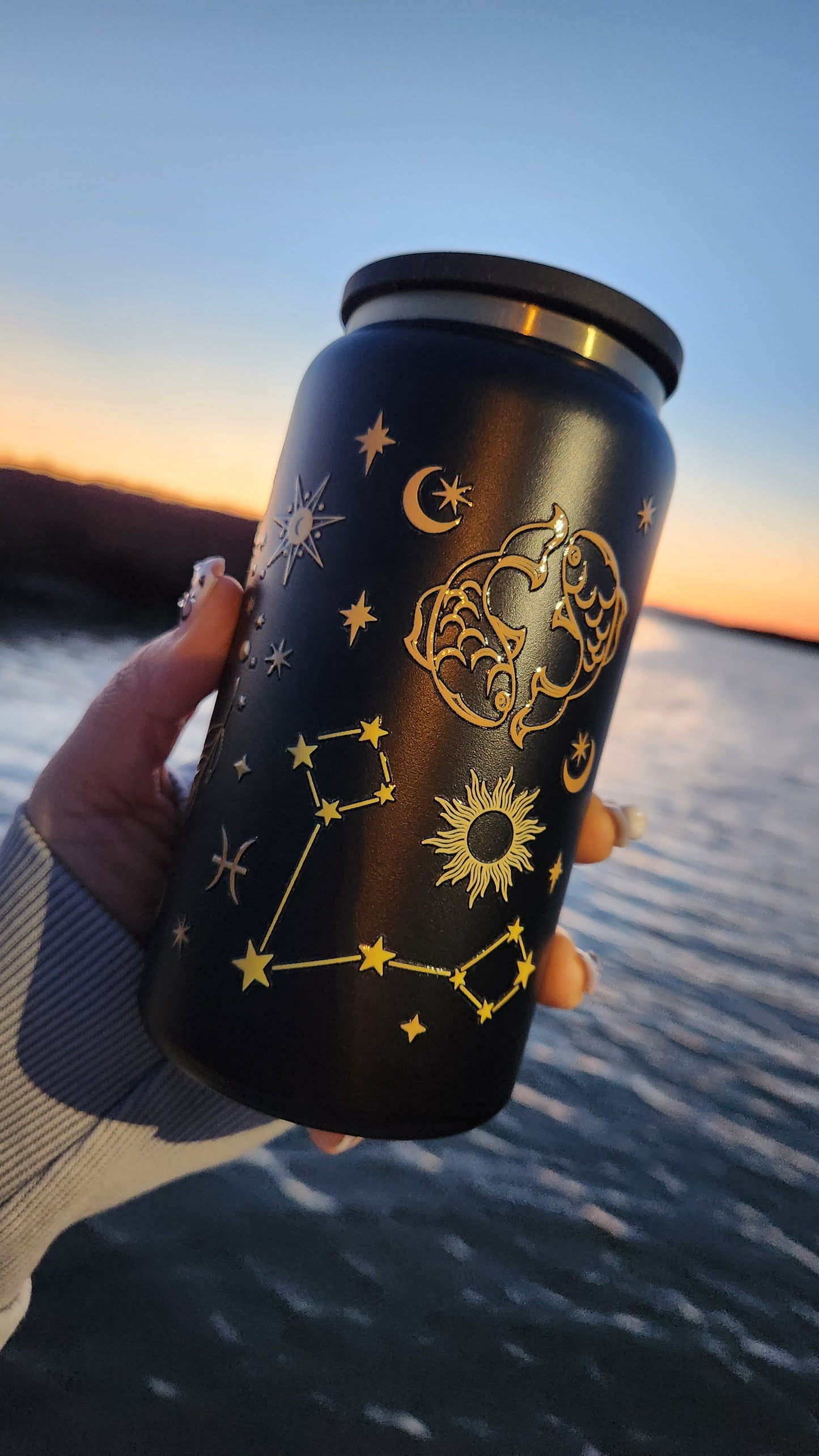 16oz Pisces Zodiac Tumbler - Ready To Ship